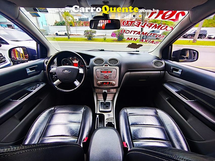 Ford FOCUS 2.0 FC 16V FLEX 4P AUTOMÁTICO - Loja
