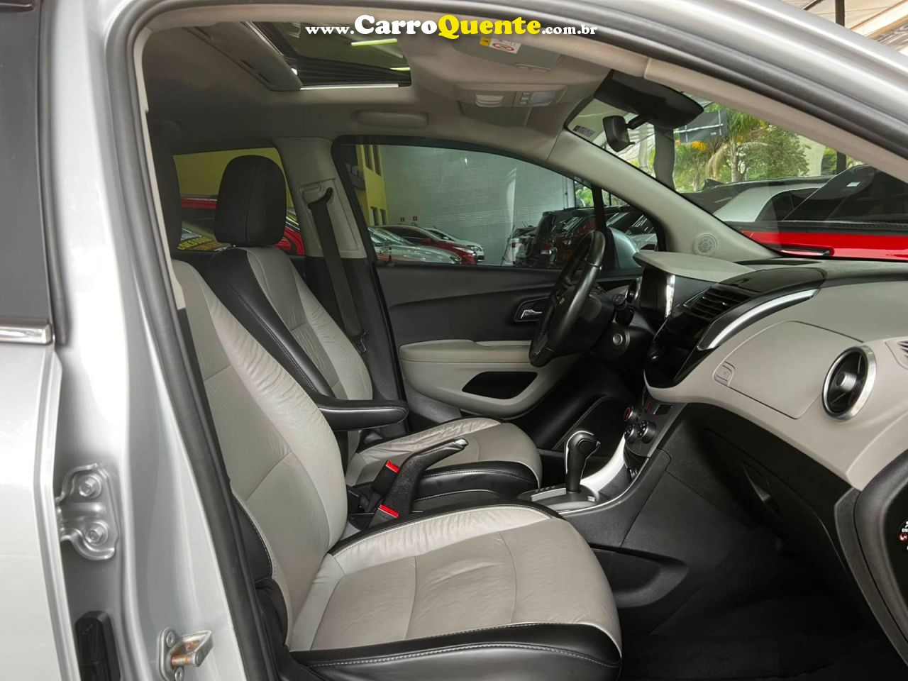 CHEVROLET TRACKER 1.8 MPFI LTZ 4X2 16V 2015 - Loja
