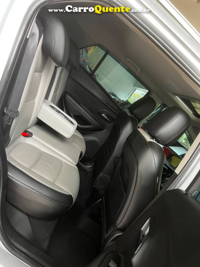 CHEVROLET TRACKER 1.8 MPFI LTZ 4X2 16V 2015 - Loja