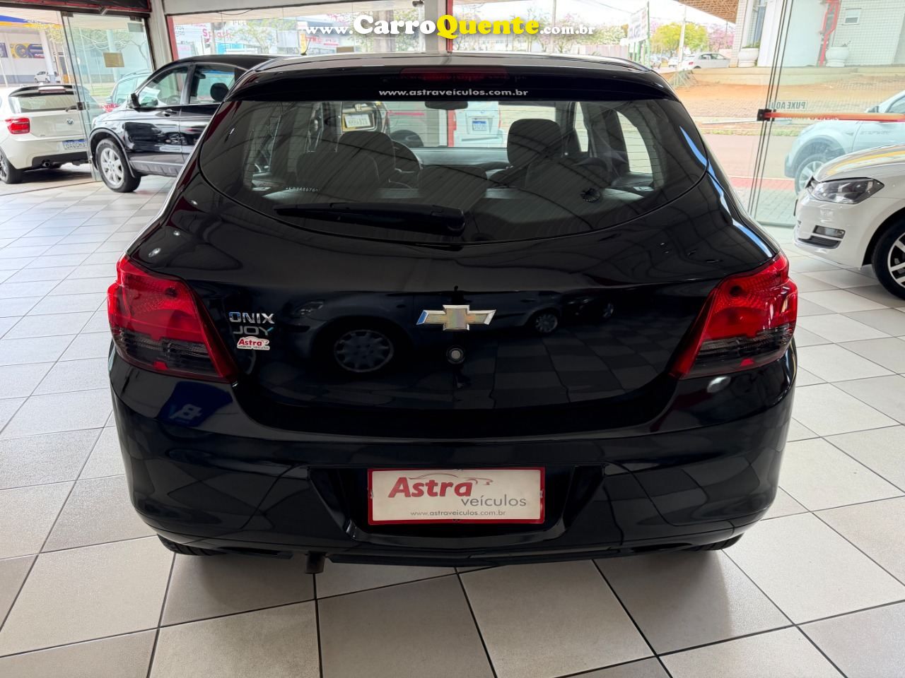 Onix 1.0 SPE/4 Eco Joy 2019/2019 Chevrolet - Loja