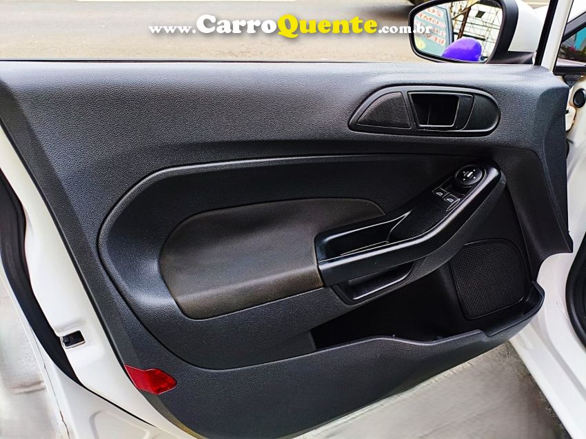 Ford FIESTA 1.5 SE HATCH 16V FLEX 4P MANUAL - Loja