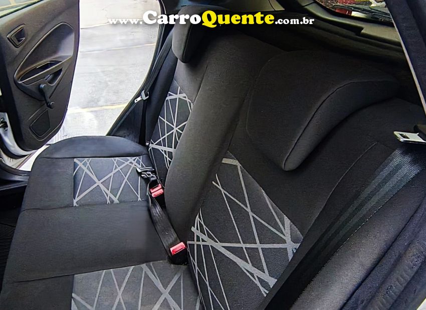 Ford FIESTA 1.5 SE HATCH 16V FLEX 4P MANUAL - Loja