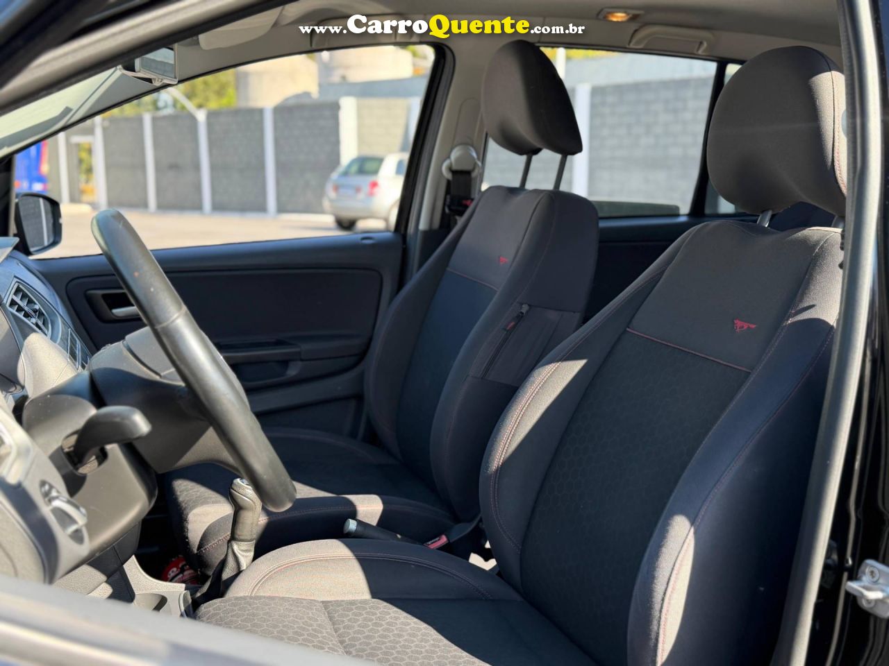 VOLKSWAGEN SPACE CROSS 1.6 MSI 16V 2014 - Loja