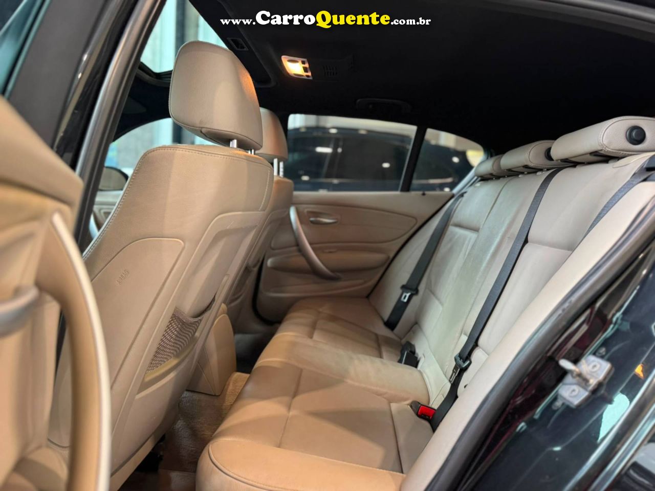 BMW 130i 3.0 SPORT HATCH 24V 2010 - Loja