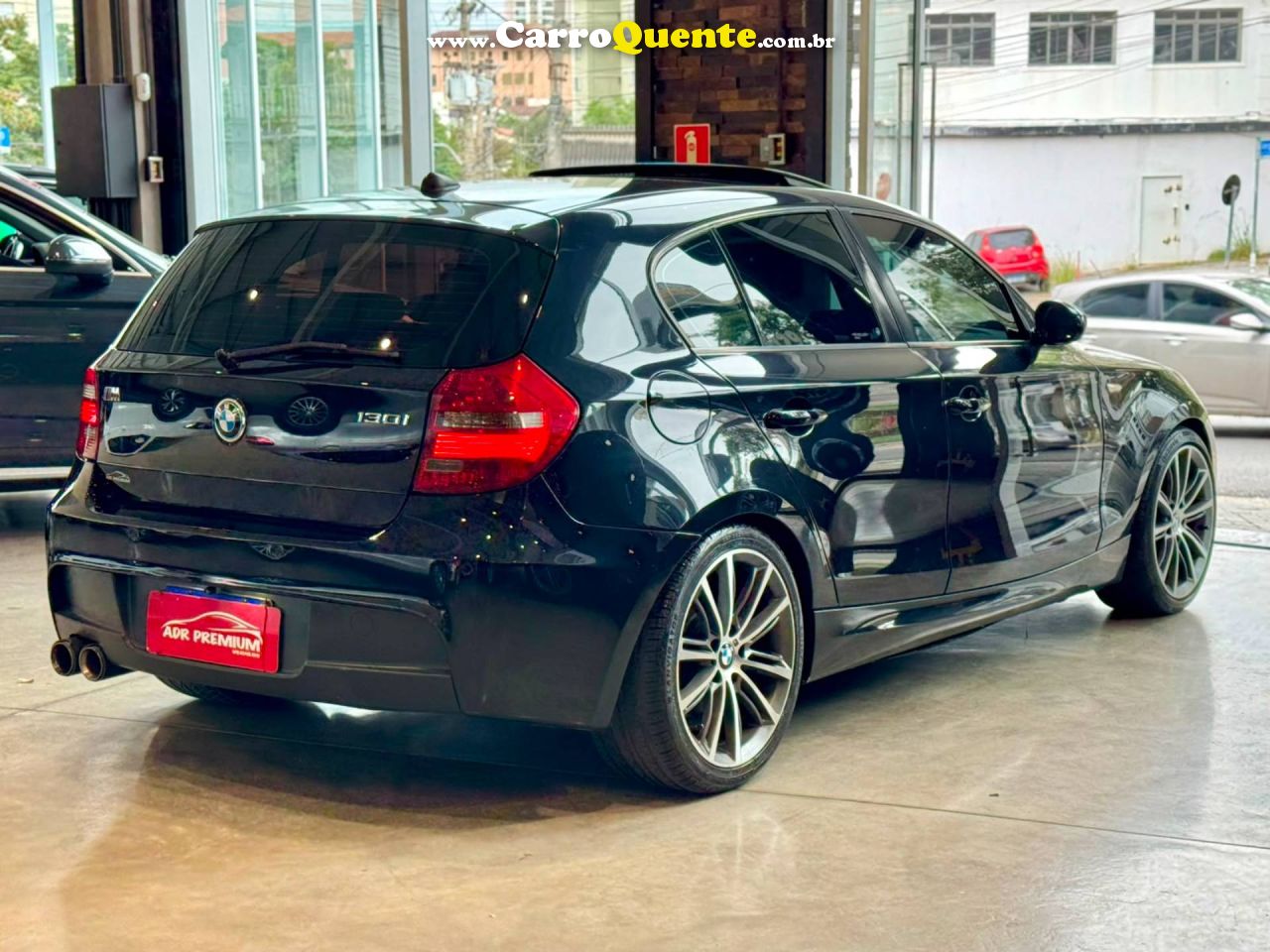BMW 130i 3.0 SPORT HATCH 24V 2010 - Loja