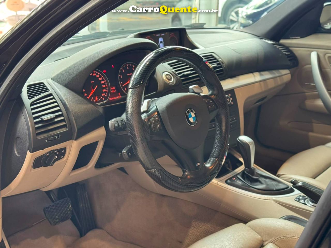 BMW 130i 3.0 SPORT HATCH 24V 2010 - Loja