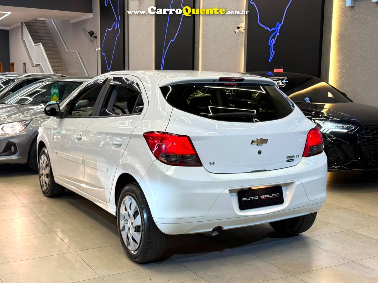 CHEVROLET ONIX 1.4 MPFI LT 8V 2016 - Loja