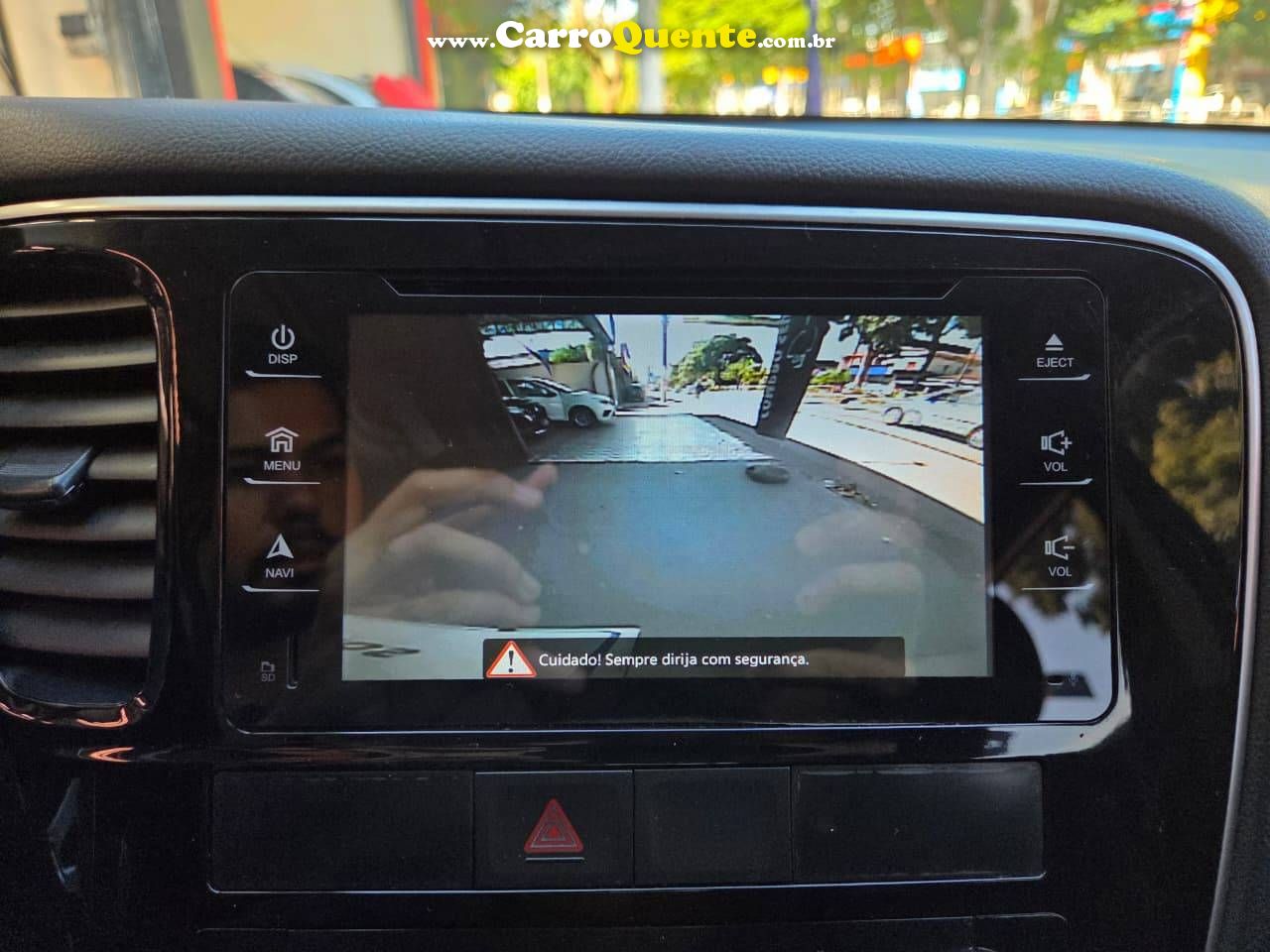 MITSUBISHI OUTLANDER 2.2 4X4 16V 2016 - Loja