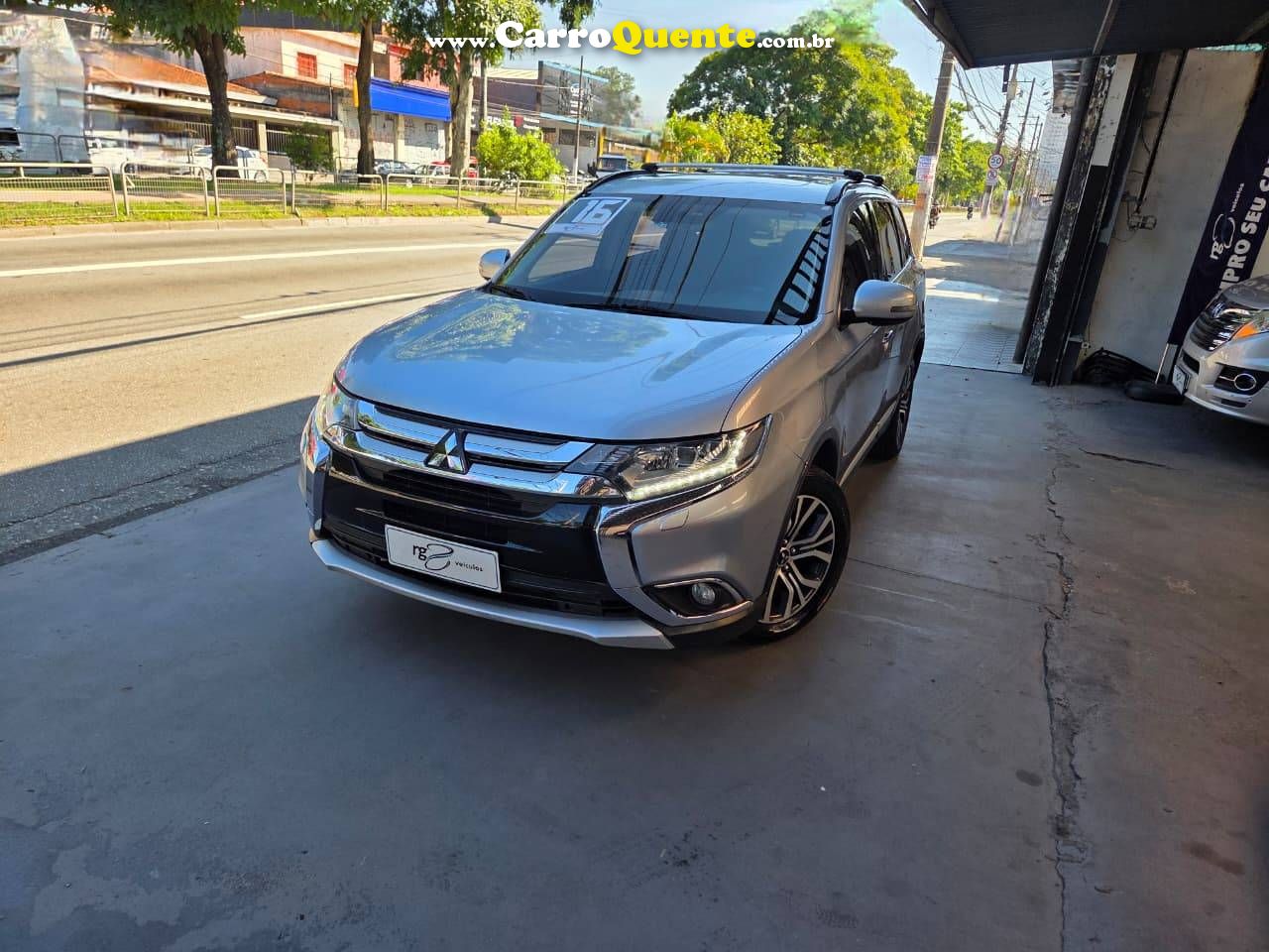 MITSUBISHI OUTLANDER 2.2 4X4 16V 2016 - Loja