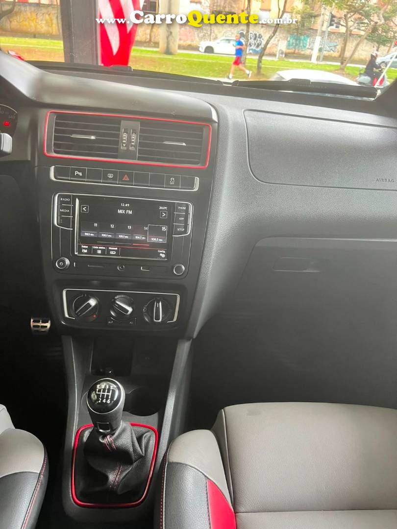 VOLKSWAGEN FOX 1.6 MSI PEPPER 16V 2018 - Loja