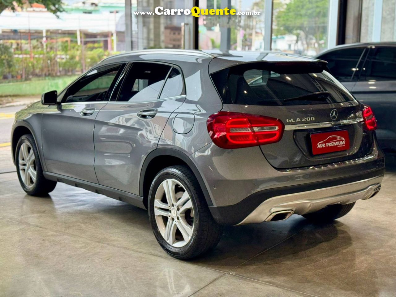 MERCEDES-BENZ GLA 200 1.6 CGI STYLE 16V TURBO 2017 - Loja