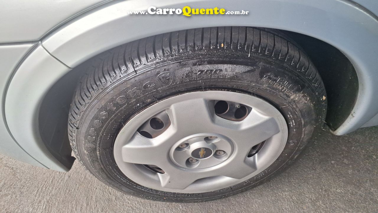 CHEVROLET   CORSA HAT. MAXX 1.4 8V ECONOFLEX 5P   PRATA 2012 1.4 FLEX - Loja
