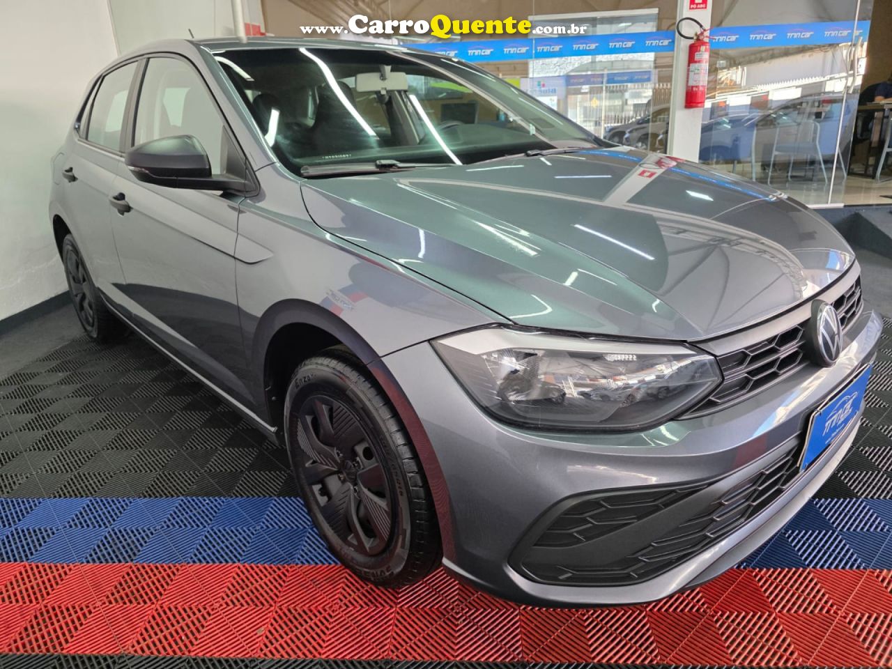 VOLKSWAGEN   POLO TRACK 1.0 FLEX 12V 5P   CINZA 2024 1.0 FLEX - Loja