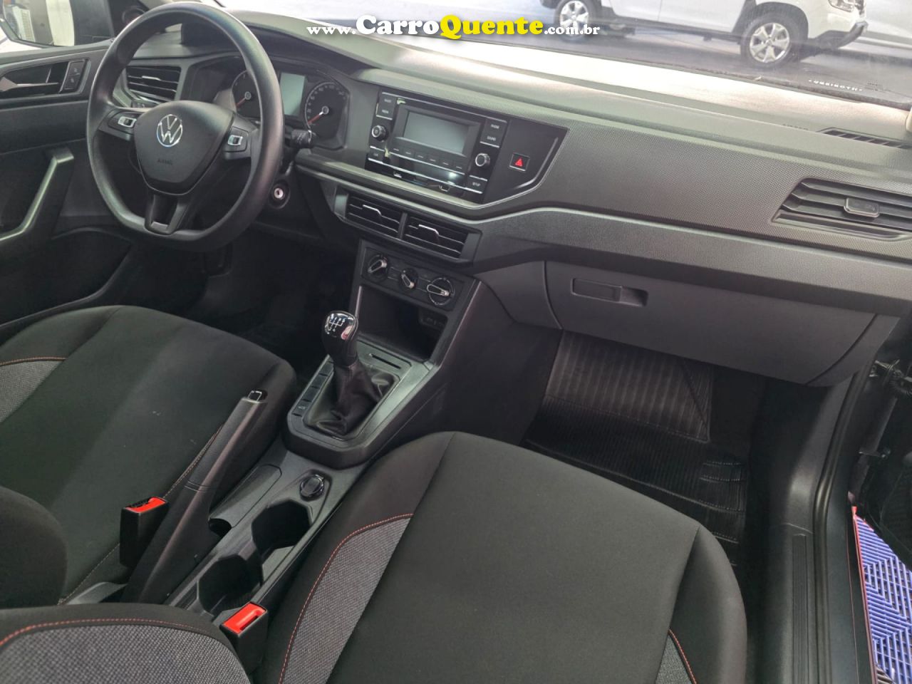 VOLKSWAGEN   POLO TRACK 1.0 FLEX 12V 5P   CINZA 2024 1.0 FLEX - Loja