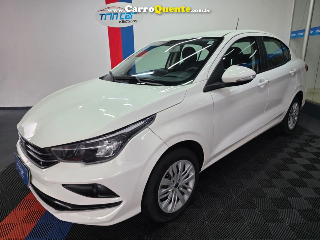 FIAT   CRONOS DRIVE 1.3 8V FLEX   BRANCO 2025 1.3 FLEX - Loja