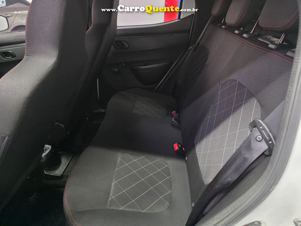 RENAULT   KWID ZEN 1.0 FLEX 12V 5P MEC.   BRANCO 2022 1.0 FLEX - Loja