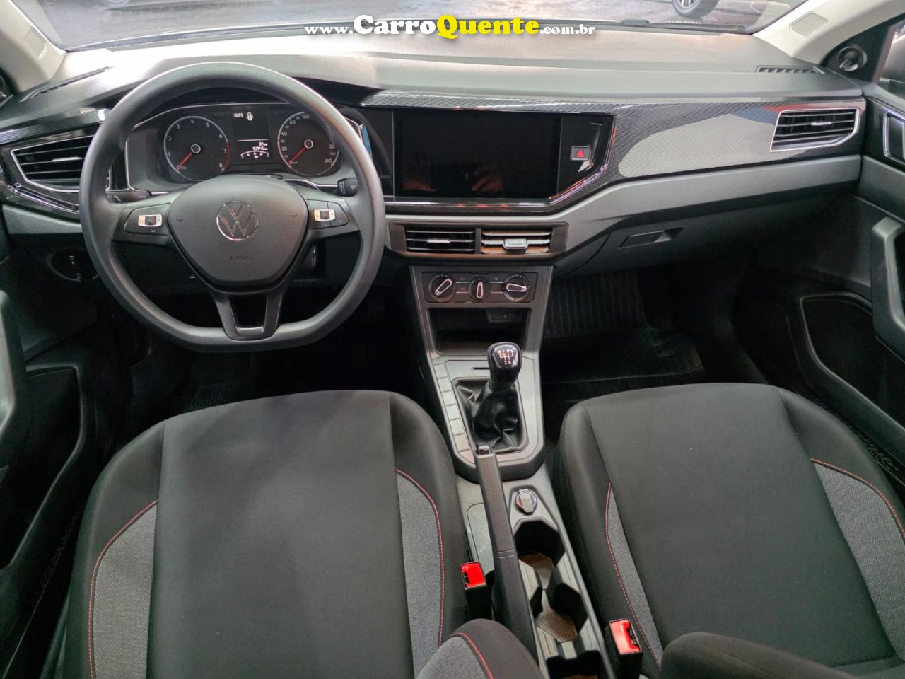 VOLKSWAGEN   POLO TRACK 1.0 FLEX 12V 5P   PRATA 2025 1.0 FLEX - Loja