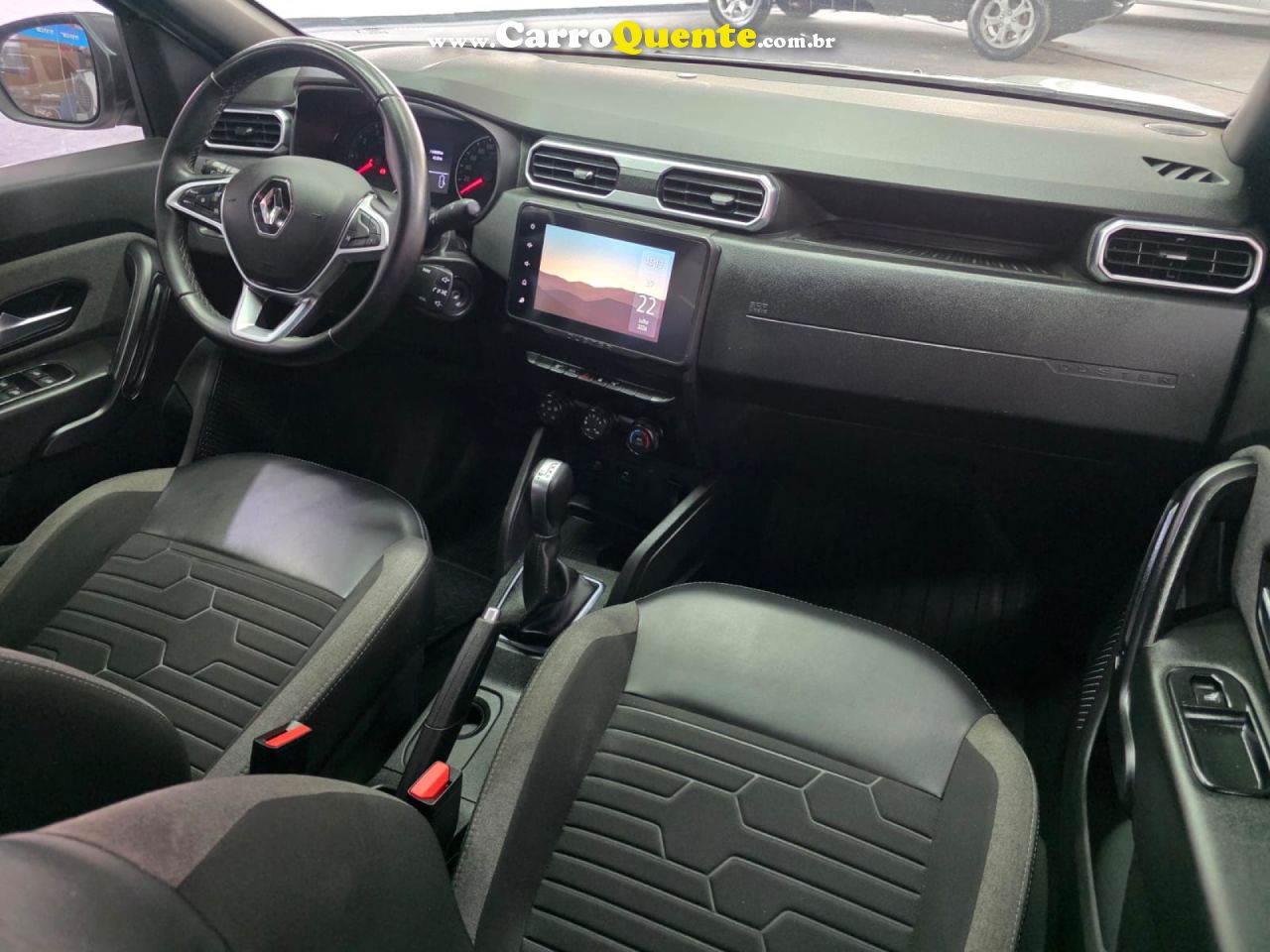 RENAULT   DUSTER INTENSE 1.6 16V FLEX AUT.   BRANCO 2024 1.6 FLEX - Loja