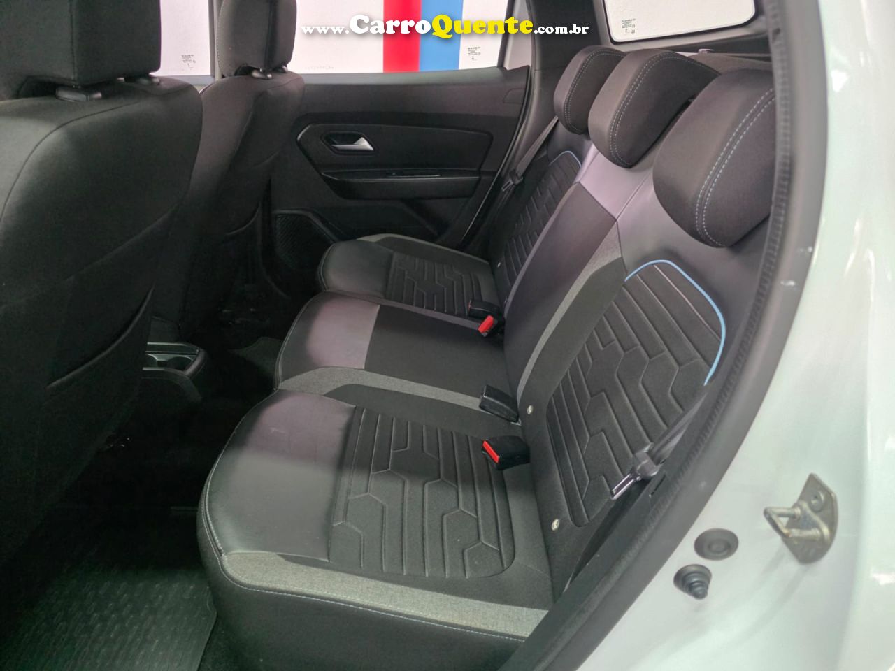 RENAULT   DUSTER INTENSE 1.6 16V FLEX AUT.   BRANCO 2024 1.6 FLEX - Loja