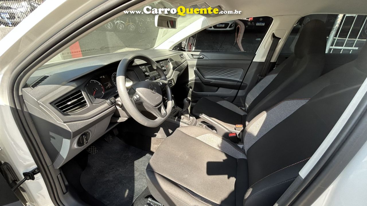 VOLKSWAGEN   POLO TRACK 1.0 FLEX 12V 5P   BRANCO 2025 1.0 FLEX - Loja