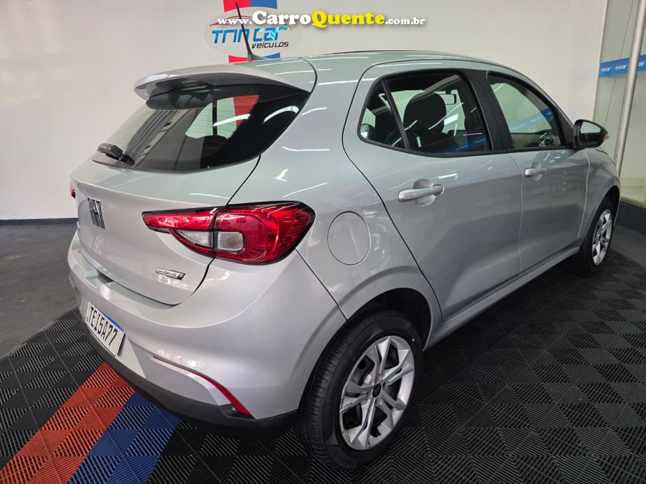 FIAT   ARGO DRIVE 1.0 6V FLEX   PRATA 2026 1.0 FLEX - Loja