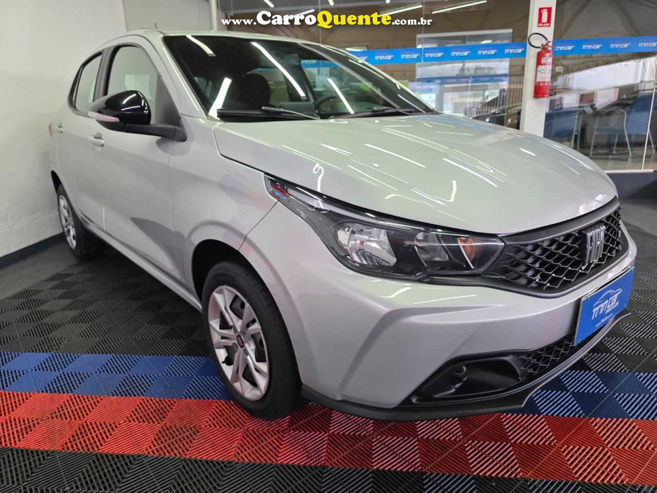 FIAT   ARGO DRIVE 1.0 6V FLEX   PRATA 2026 1.0 FLEX - Loja