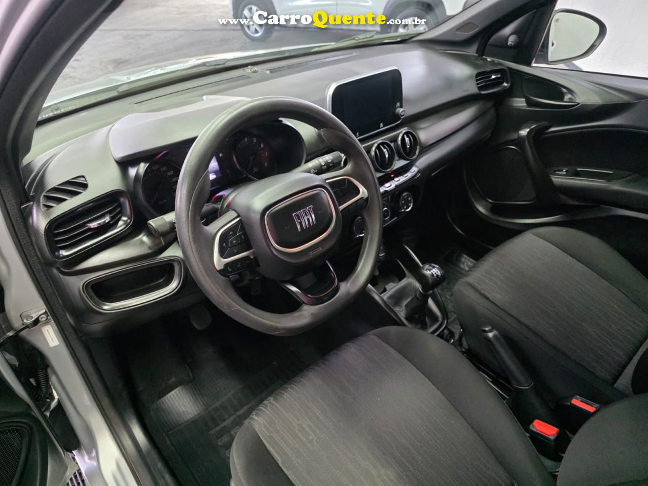 FIAT   ARGO DRIVE 1.0 6V FLEX   PRATA 2026 1.0 FLEX - Loja