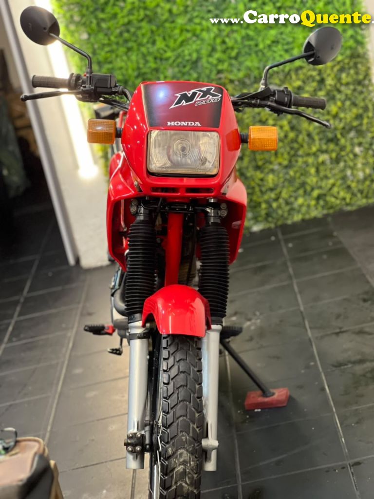 HONDA   NX 200   VERMELHO 1996 196 GASOLINA - Loja