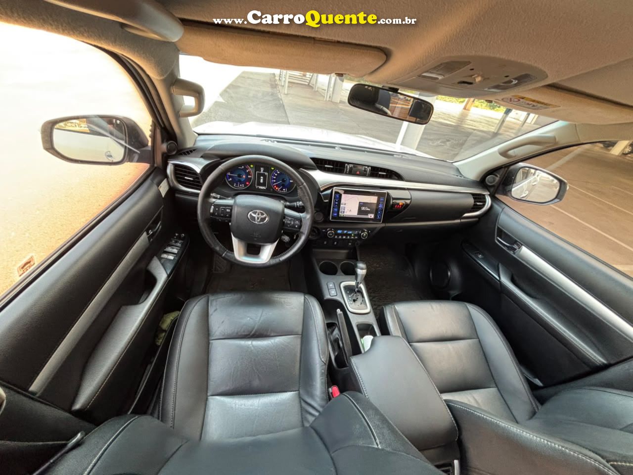 TOYOTA   HILUX CD SRV 4X4 2.8 TDI DIESEL AUT.   BRANCO 2017 2.8 DIESEL - Loja