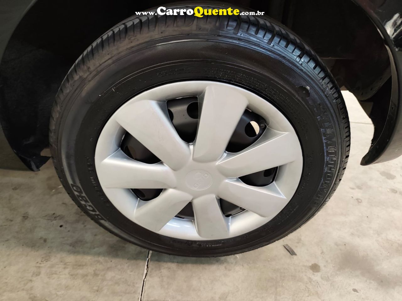 NISSAN   MARCH 1.0 16V FLEX FUEL 5P   PRETO 2012 1.0 FLEX - Loja