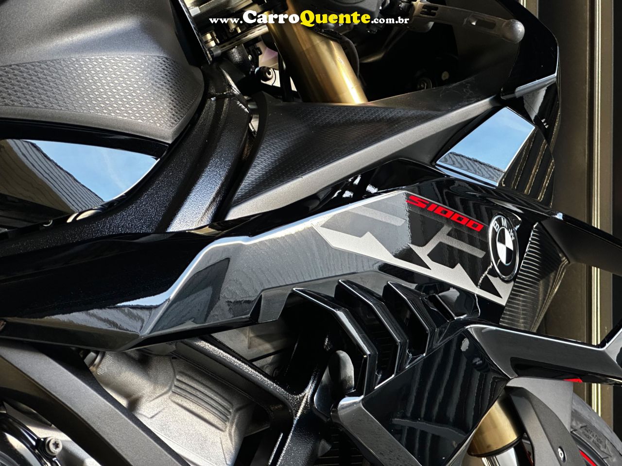 BMW   S 1000 RR   PRETO 2026 1000 GASOLINA - Loja