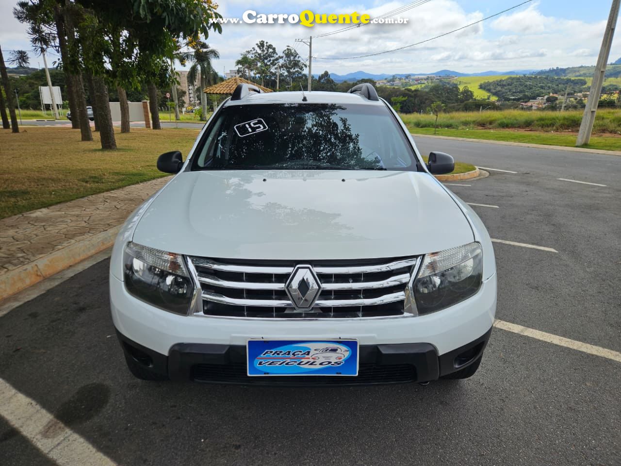 RENAULT   DUSTER OUTDOOR 1.6 HI-FLEX 16V MEC.   BRANCO 2015 1.6 FLEX - Loja