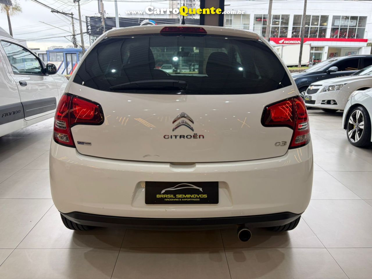 CITROËN   C3 ATTRACTION PURE TECH 1.2 FLEX 12V MEC   BRANCO 2018 1.2 FLEX - Loja