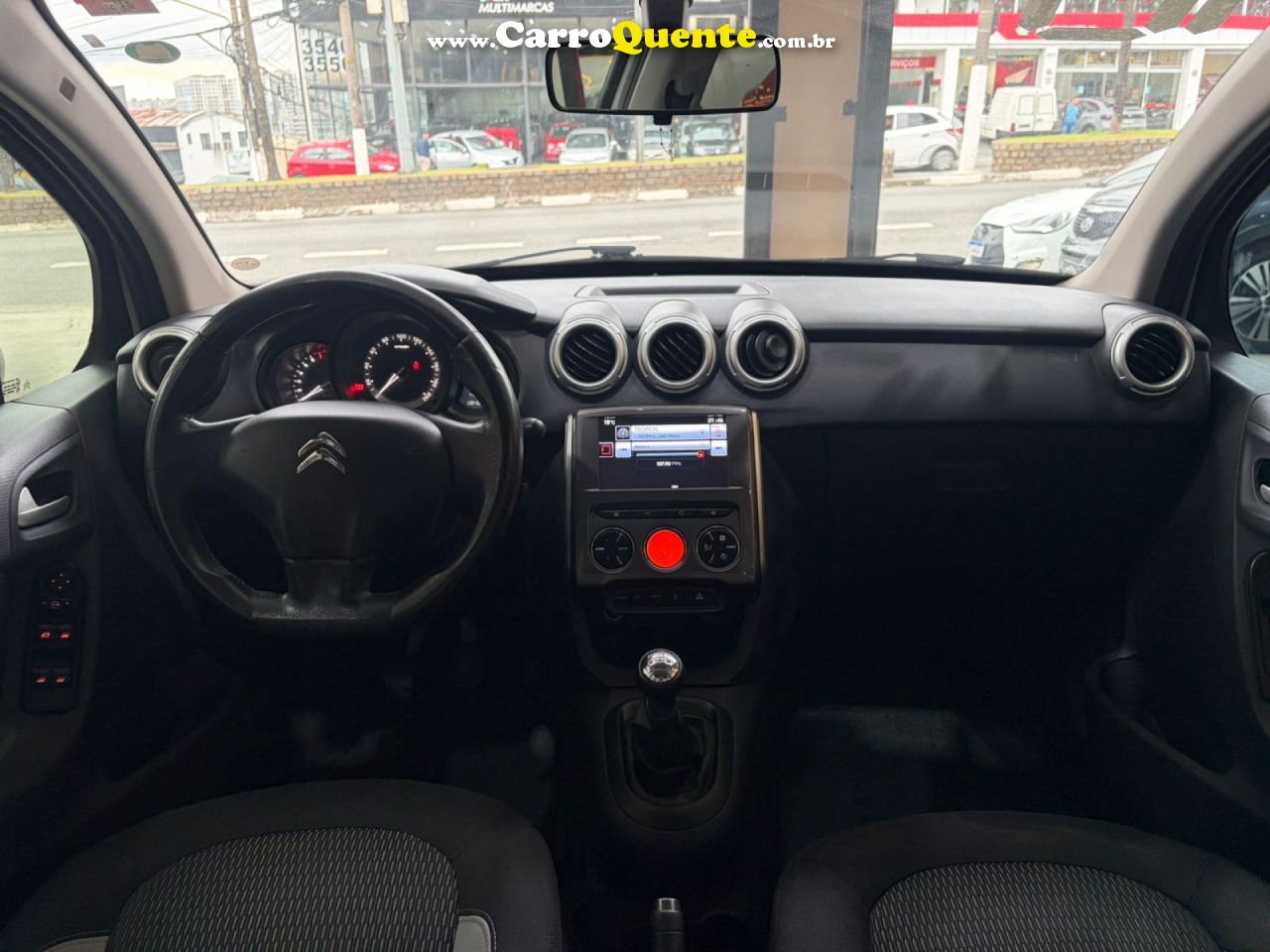 CITROËN   C3 ATTRACTION PURE TECH 1.2 FLEX 12V MEC   BRANCO 2018 1.2 FLEX - Loja