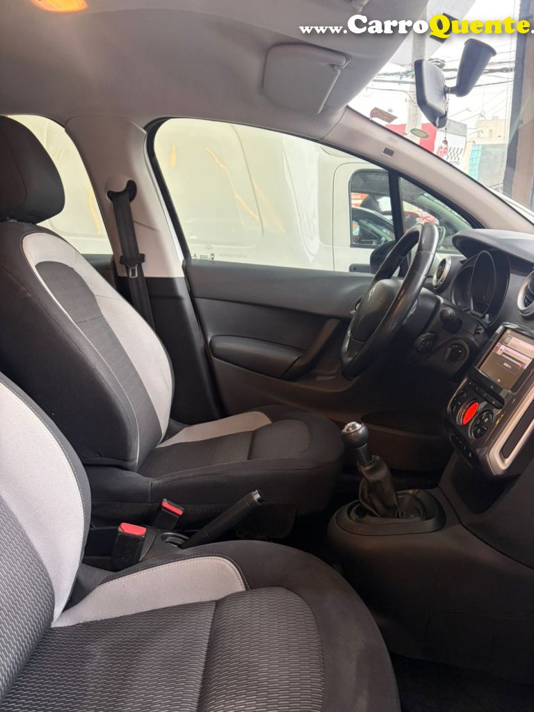 CITROËN   C3 ATTRACTION PURE TECH 1.2 FLEX 12V MEC   BRANCO 2018 1.2 FLEX - Loja