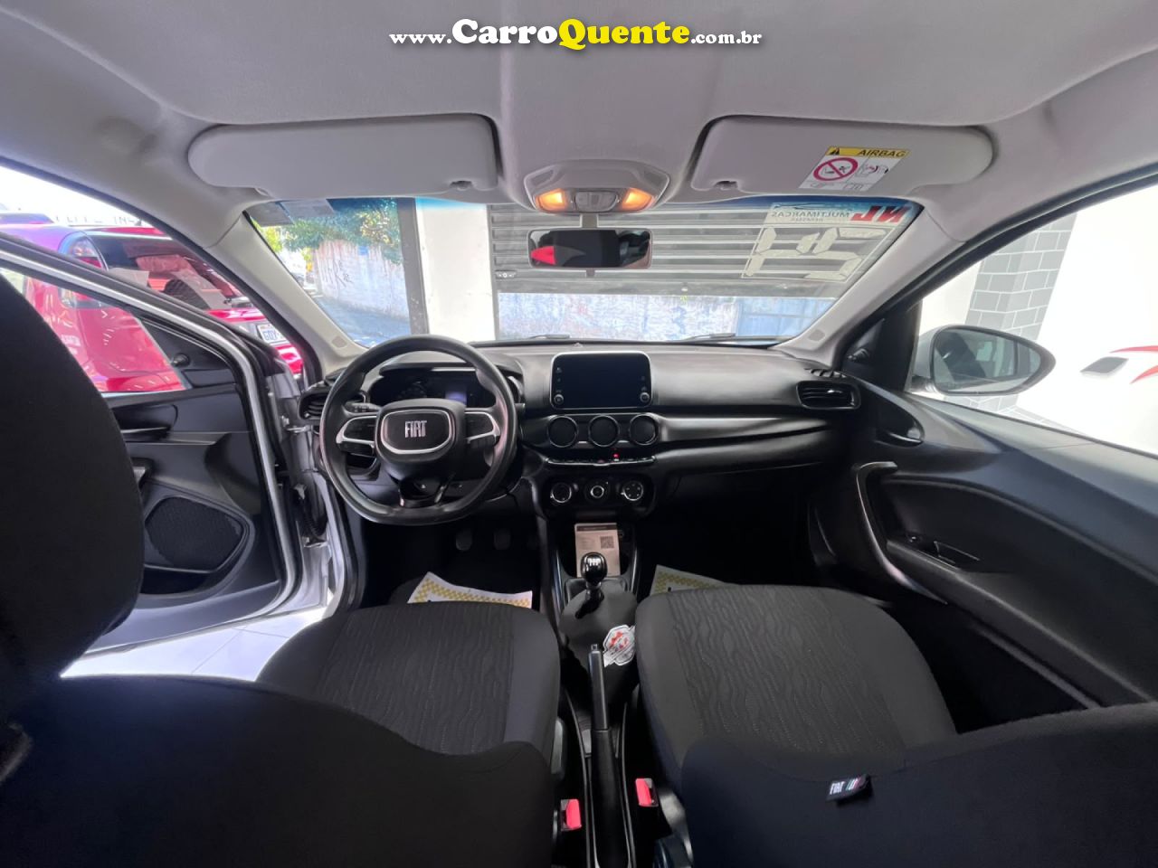 FIAT   CRONOS DRIVE 1.3 8V FLEX   PRATA 2024 1.3 FLEX - Loja