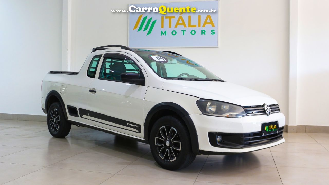 VOLKSWAGEN   SAVEIRO TROOPER 1.6 MI TOTAL FLEX 8V CE   BRANCO 2014 1.6 FLEX - Loja