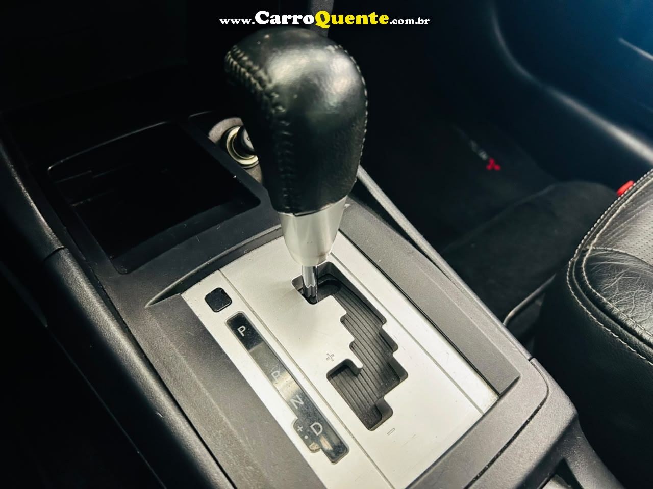 MITSUBISHI   LANCER 2.0 16V 160CV AUT.   PRETO 2014 2.0 GASOLINA - Loja