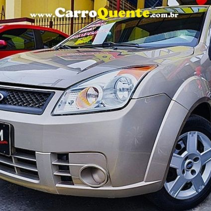 Ford FIESTA 1.0 MPI PERSONNALITÉ SEDAN GASOLINA 4P MANUAL