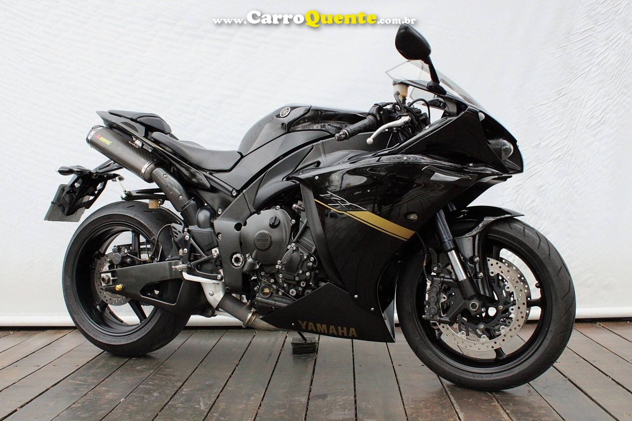 YAMAHA YZF R1 2013 - Loja