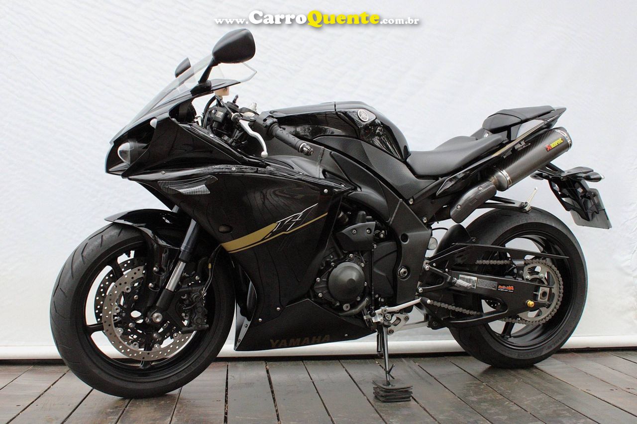 YAMAHA YZF R1 2013 - Loja