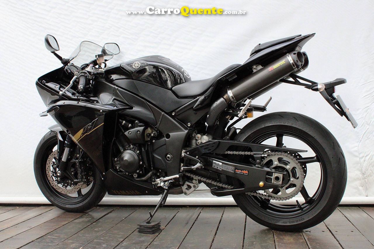 YAMAHA YZF R1 2013 - Loja