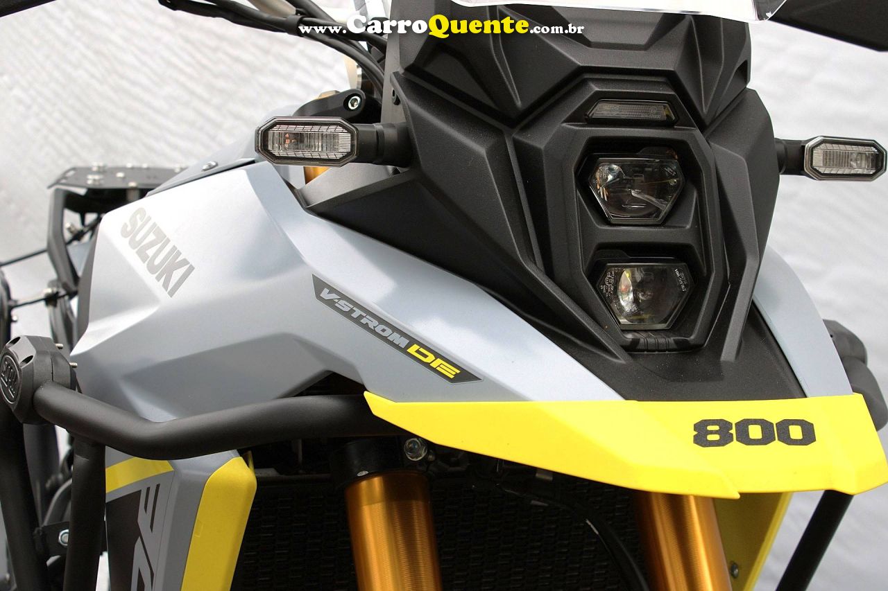 SUZUKI V-STROM 800 DE 2025 - Loja