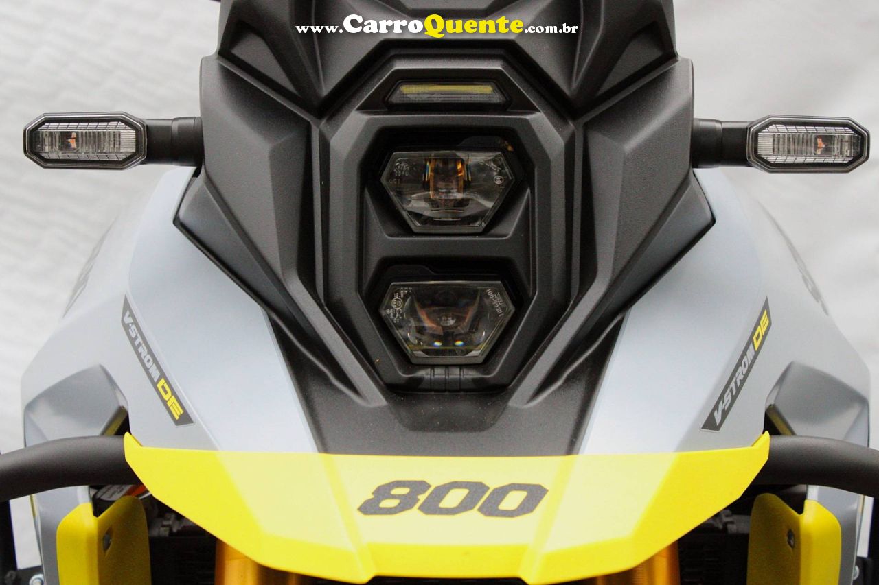 SUZUKI V-STROM 800 DE 2025 - Loja