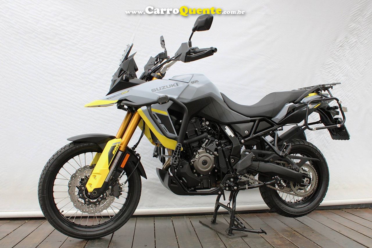 SUZUKI V-STROM 800 DE 2025 - Loja