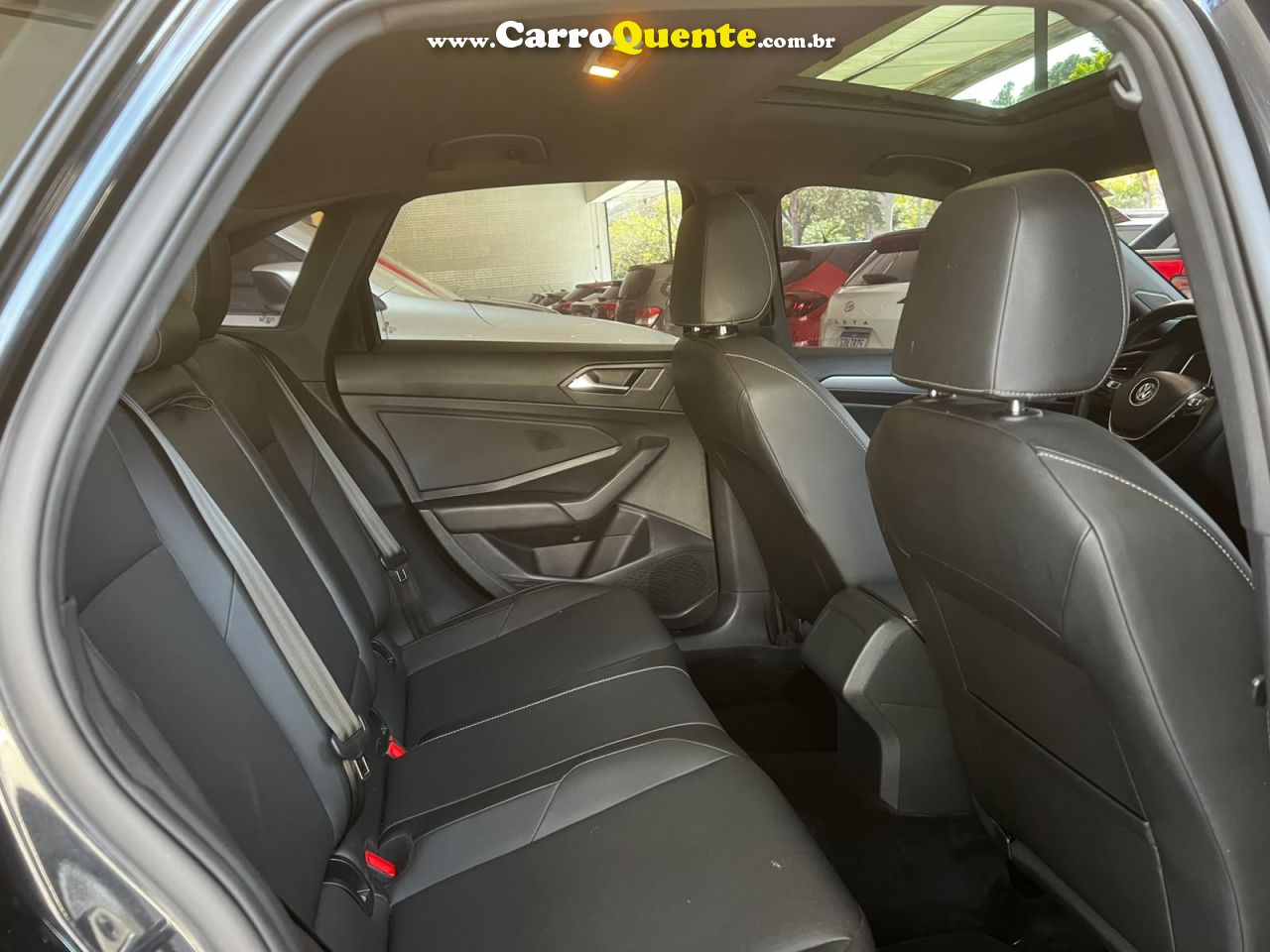 VOLKSWAGEN JETTA 1.4 250 TSI TOTAL R-LINE 2019 - Loja