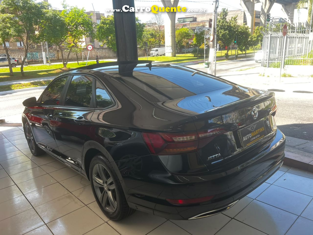 VOLKSWAGEN JETTA 1.4 250 TSI TOTAL R-LINE 2019 - Loja