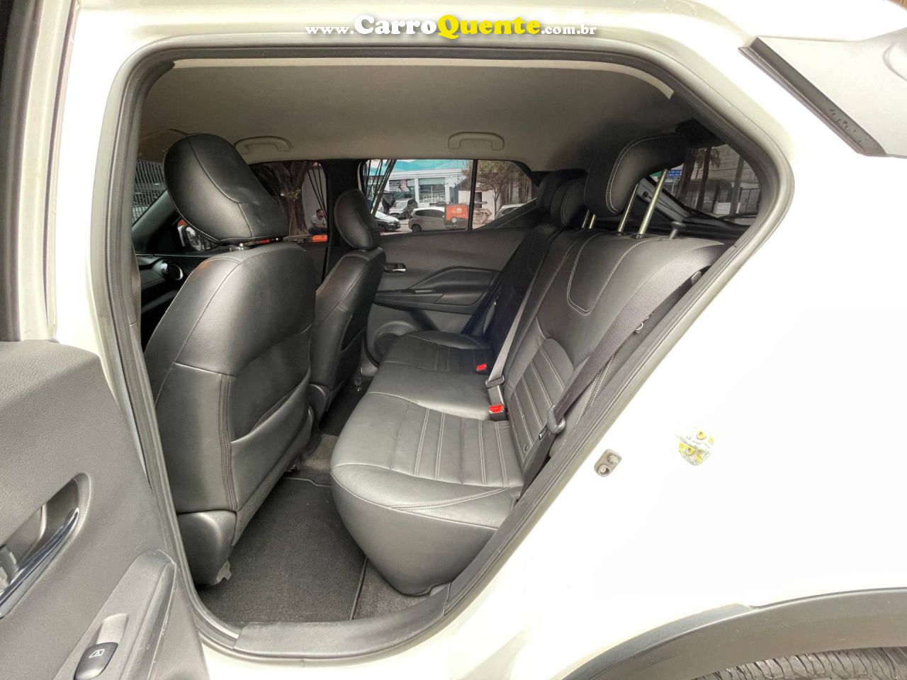 NISSAN KICKS 1.6 16V SL 2018 - Loja