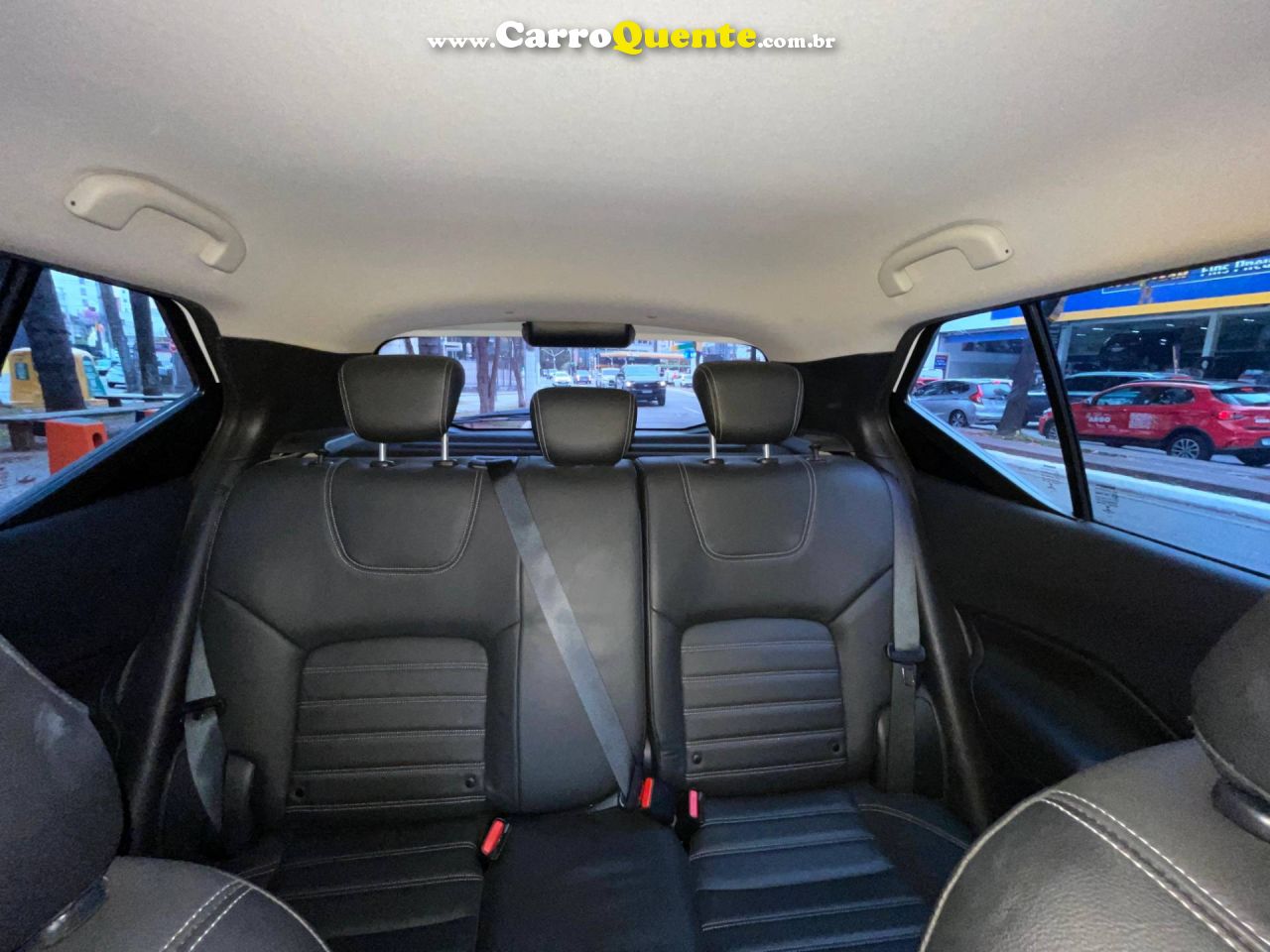 NISSAN KICKS 1.6 16V SL 2018 - Loja