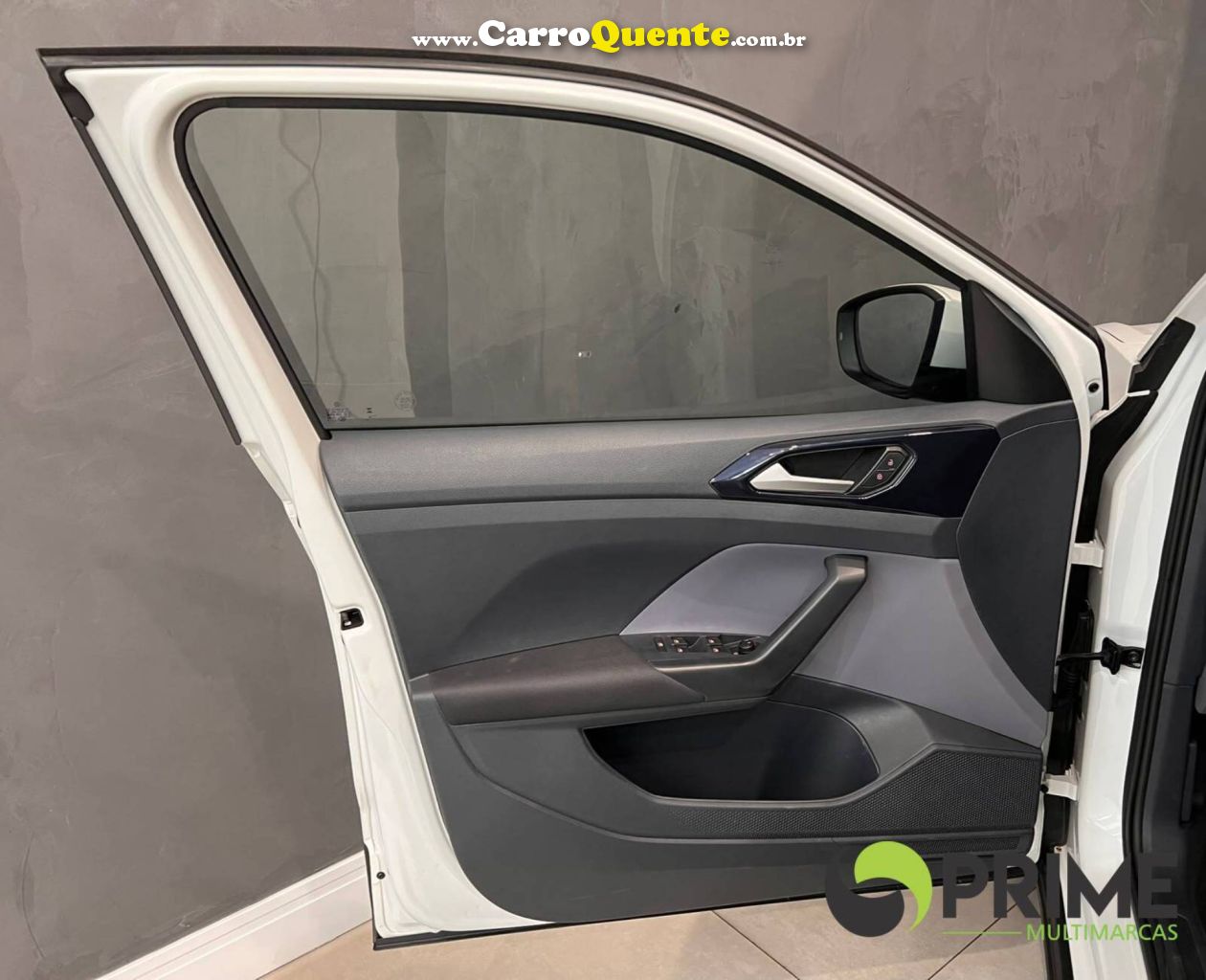 VOLKSWAGEN T-CROSS 1.0 200 TSI TOTAL COMFORTLINE 2024 - Loja